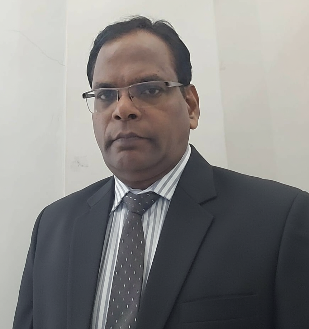 Dr. Ravinthirakumaran Navaratnam